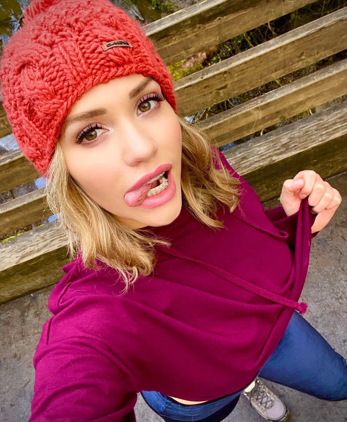 Naughty Tomas Susan here to pleasure 🥵🥵💝🥵