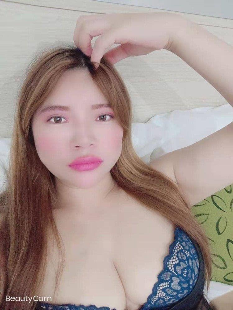 SUPER SEXY AT Adelaide