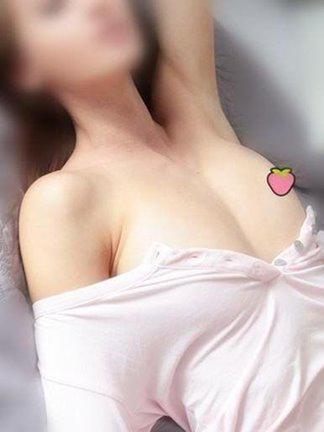 Girl next door w big smile Come to relax the whole day pressure!