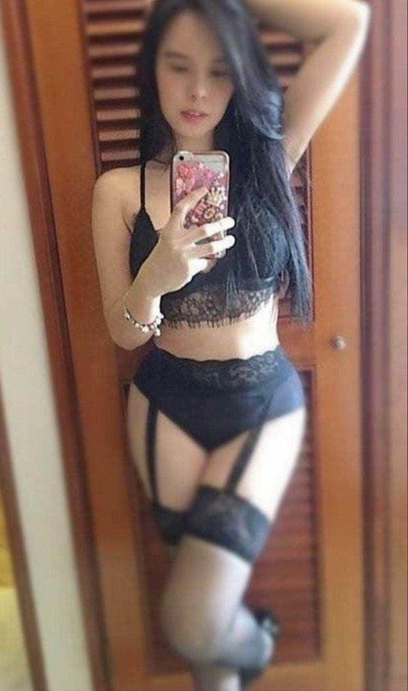 New Sexy Petite Sex Bomb