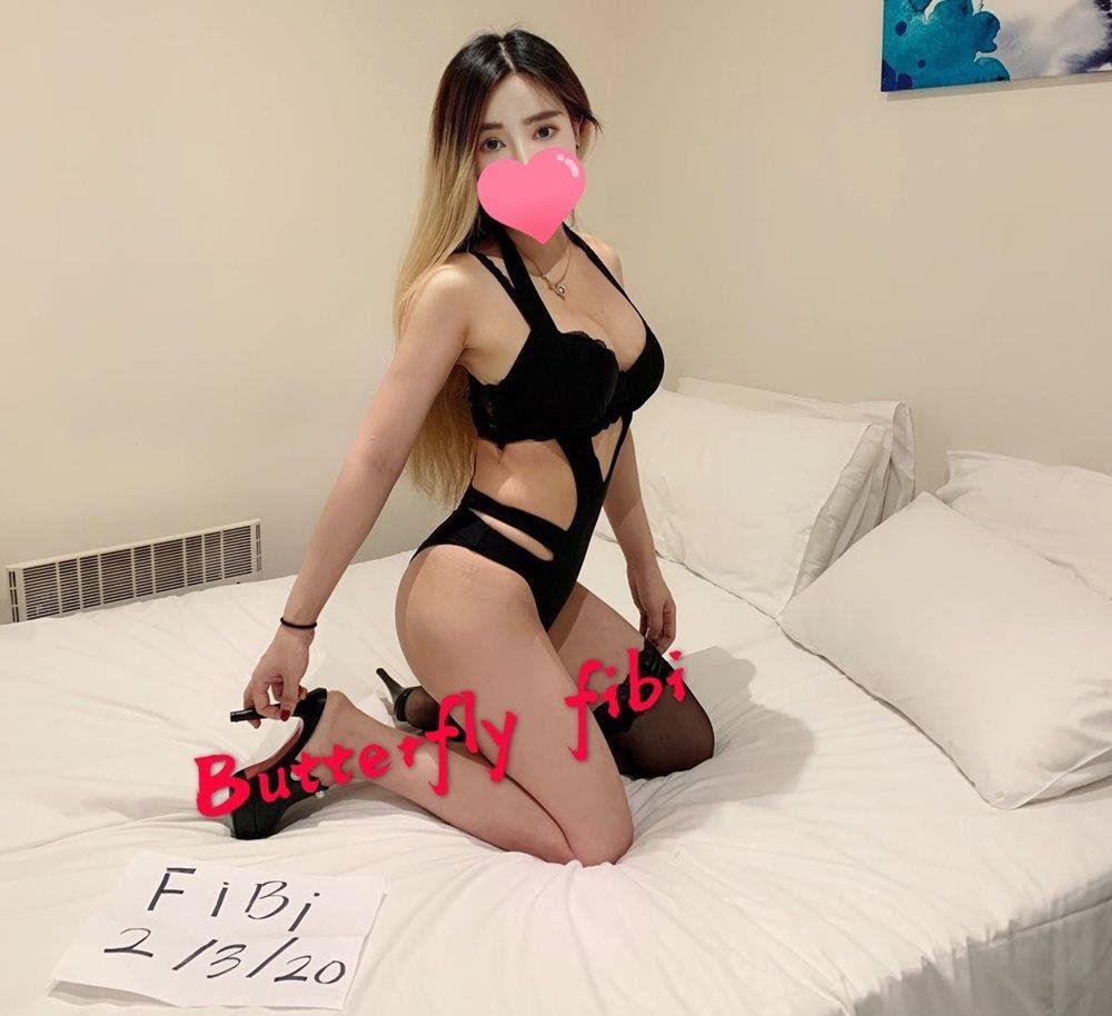 girl in CBD with good service