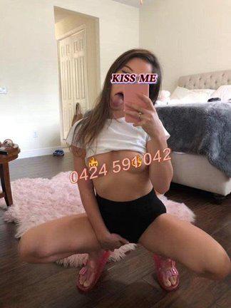 💘Just arrived💘 Little skinny girl is ready for you💘Discreet companion for the powerful gentlemen🍑 I'm Alone Waiting For You In My Bedroom SEXY TONED ASS🍑💗💗 24/7! IN/OUT