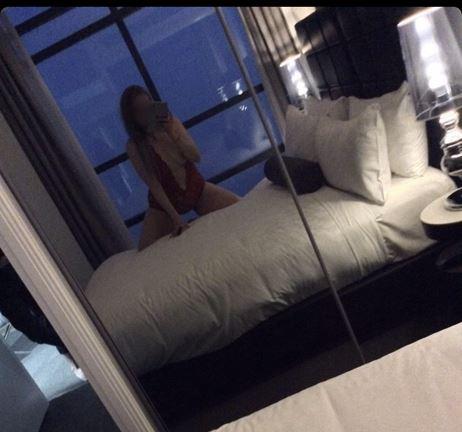 🍑 CALL ME PEACHES 🍑 outcall only