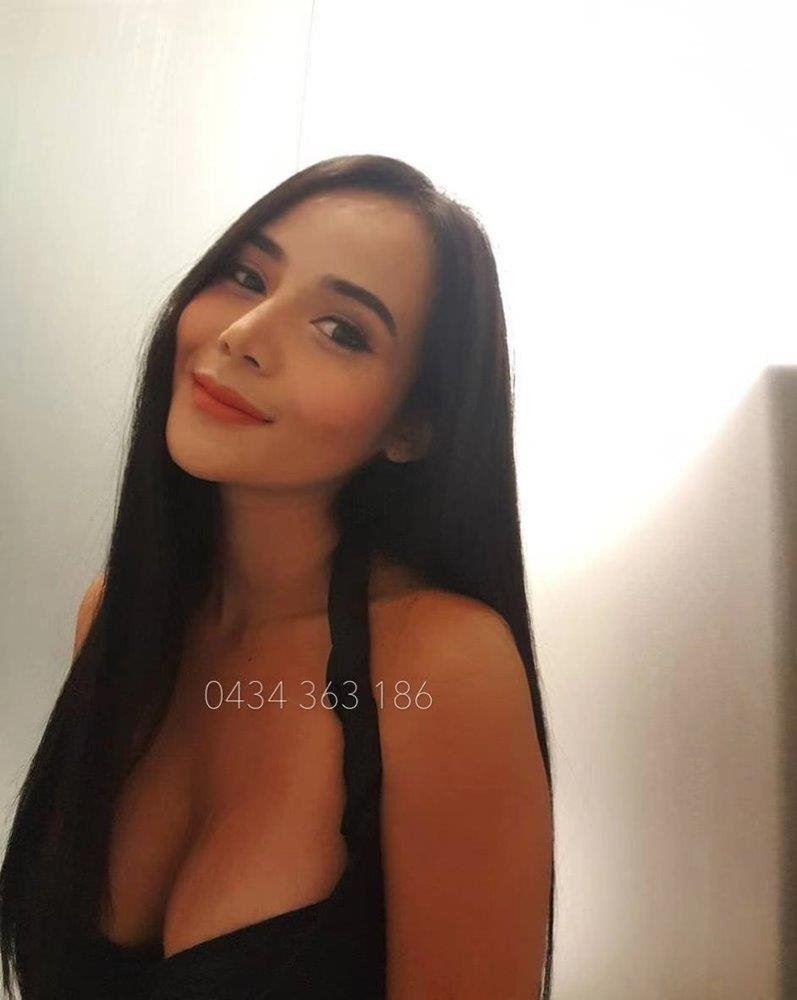 Best GFE and Next Door Sweet and Smile Petite Girls, Sexy hot body