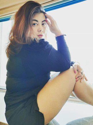 HOT NAUGHTY WILD HORNY GIRL😘