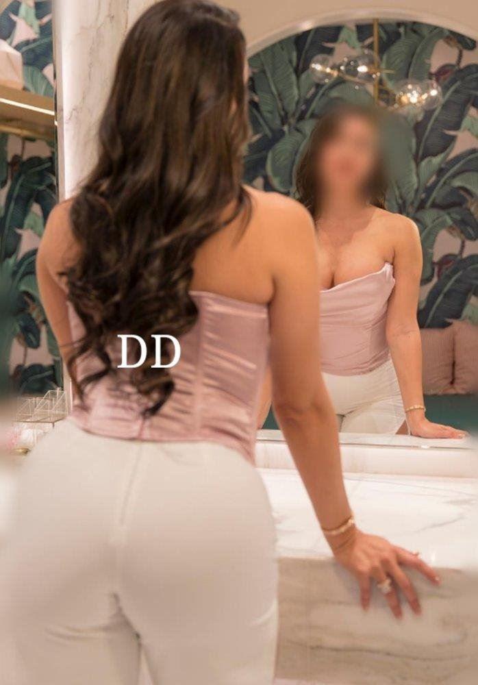 Dirty Donna :) now in gold cost