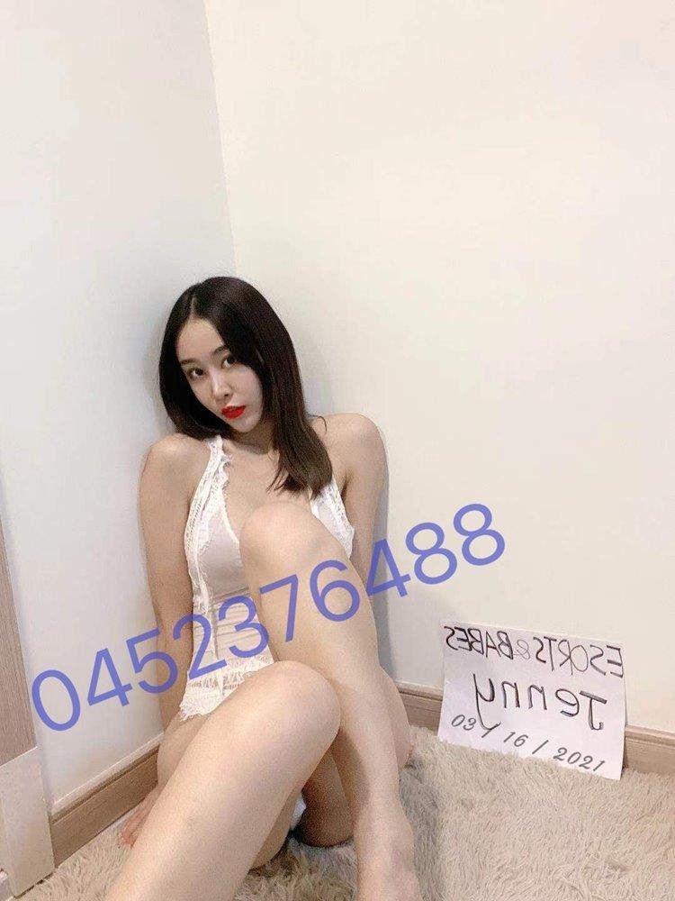 😘Sexy and Cute Korean girl 💯 Real😍😍