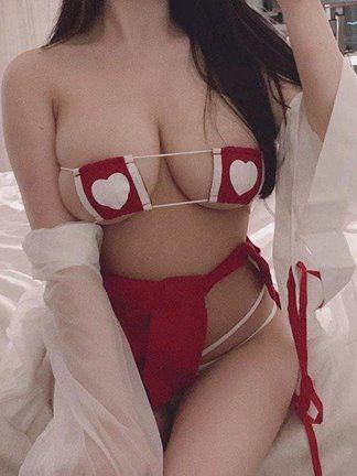 Super Wet Horny Pretty Babe Big Boobs Sexy Body Naughty Playful